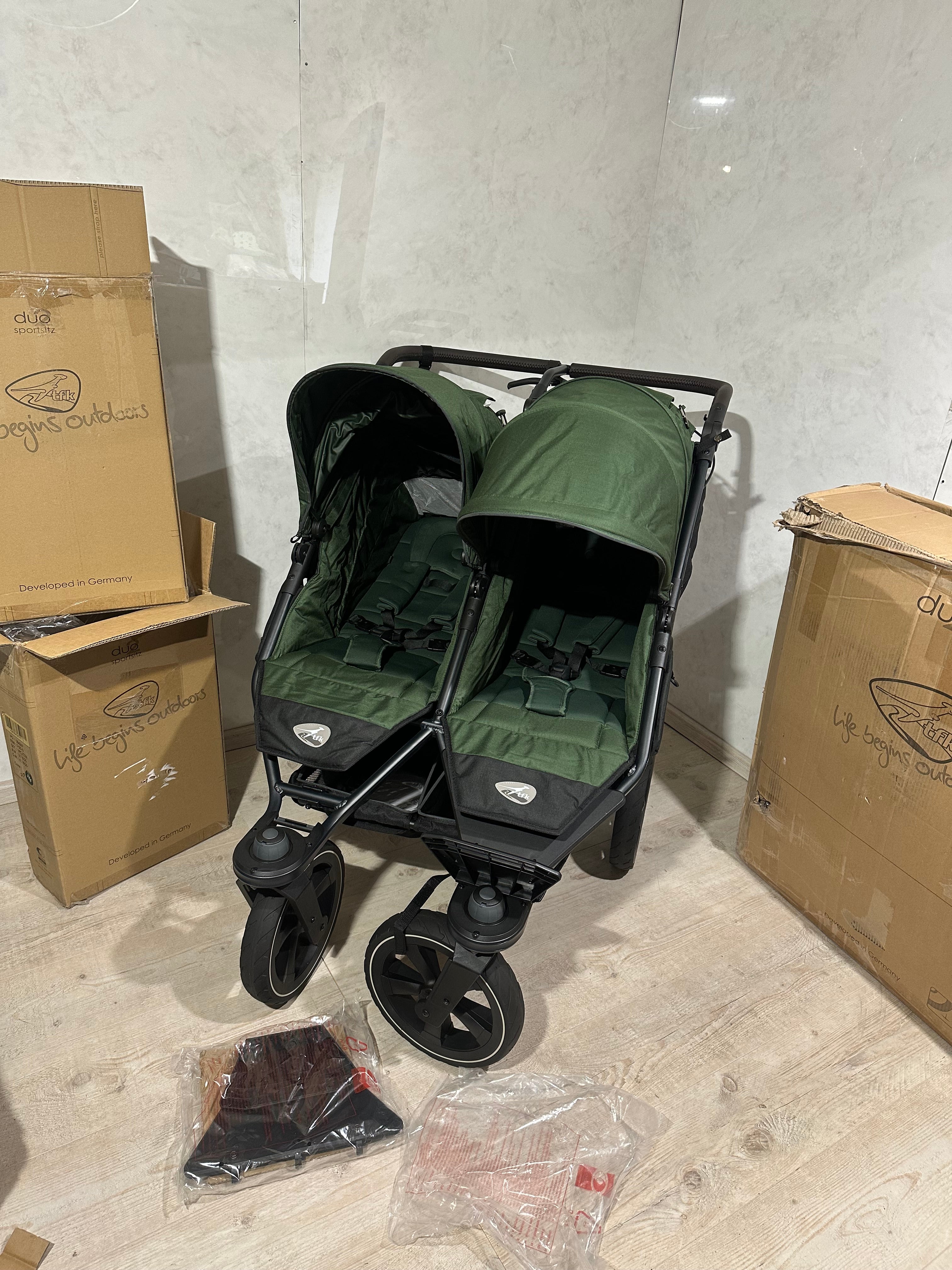 Tfk Duo 2 grün Zwillingswagen mit Sportsitzen