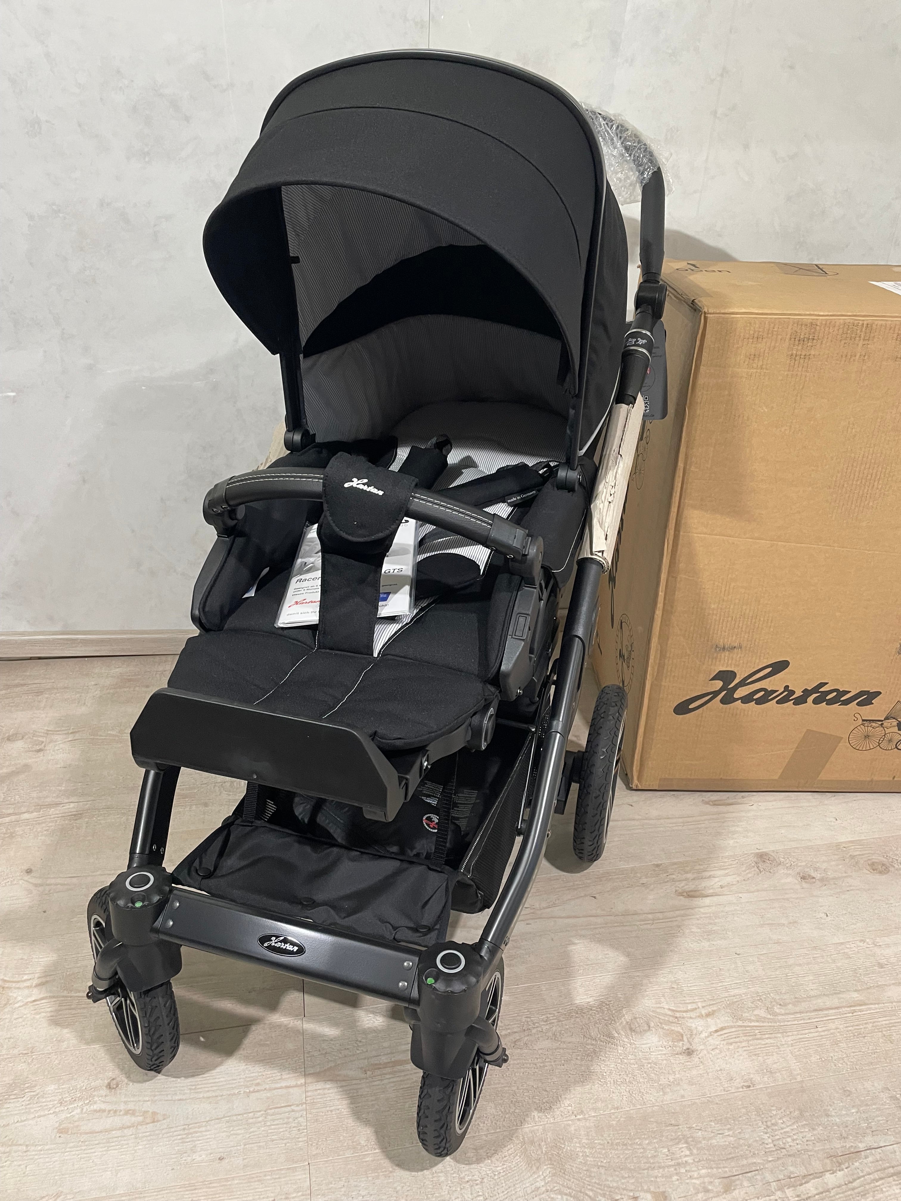 Hartan Racer GTS Kombikinderwagen black pinstripe
