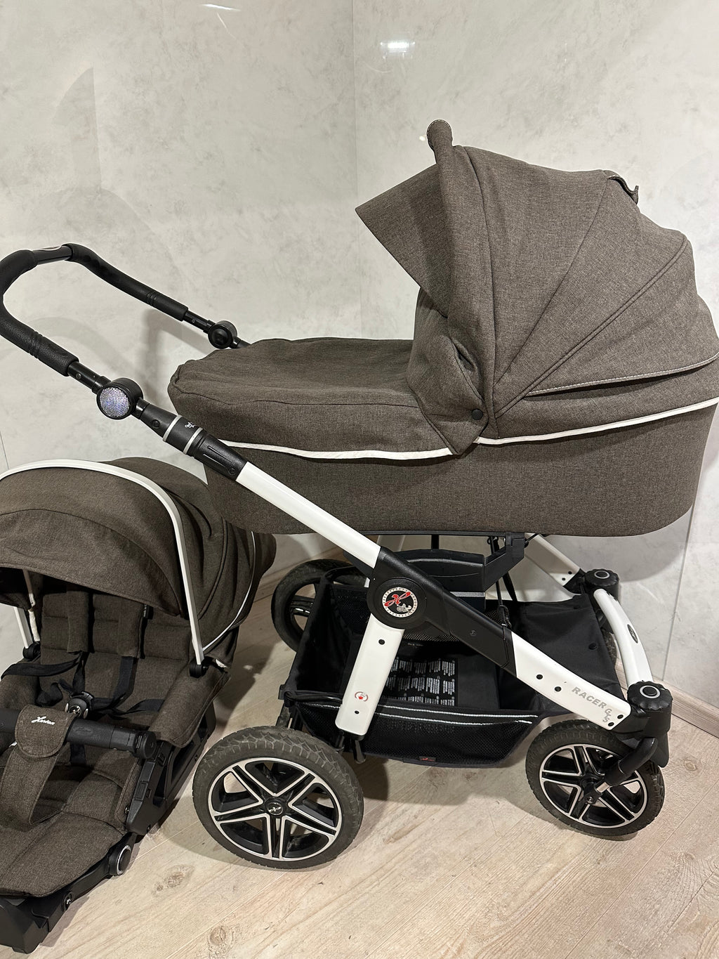 Hartan Racer GTS  – Komfortabler Allround-Kinderwagen