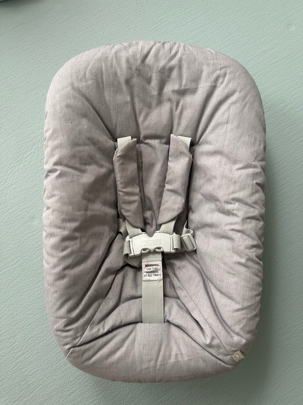 Stokke Tripp Trapp newborn set Aufsatz grau gebraucht