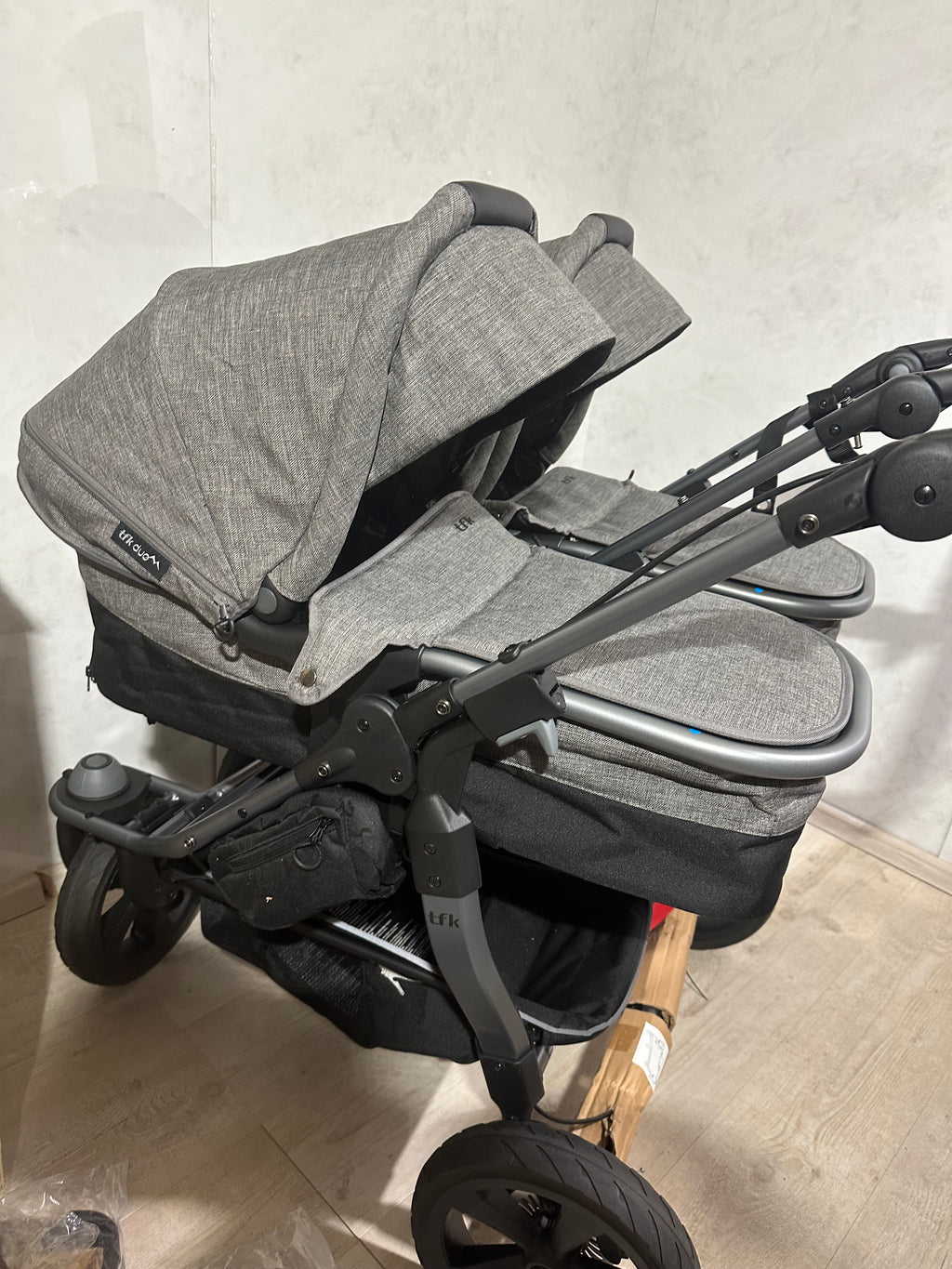 Tfk Duo Zwillingswagen Geschwisterwagen Premium grau Kombikinderwagen