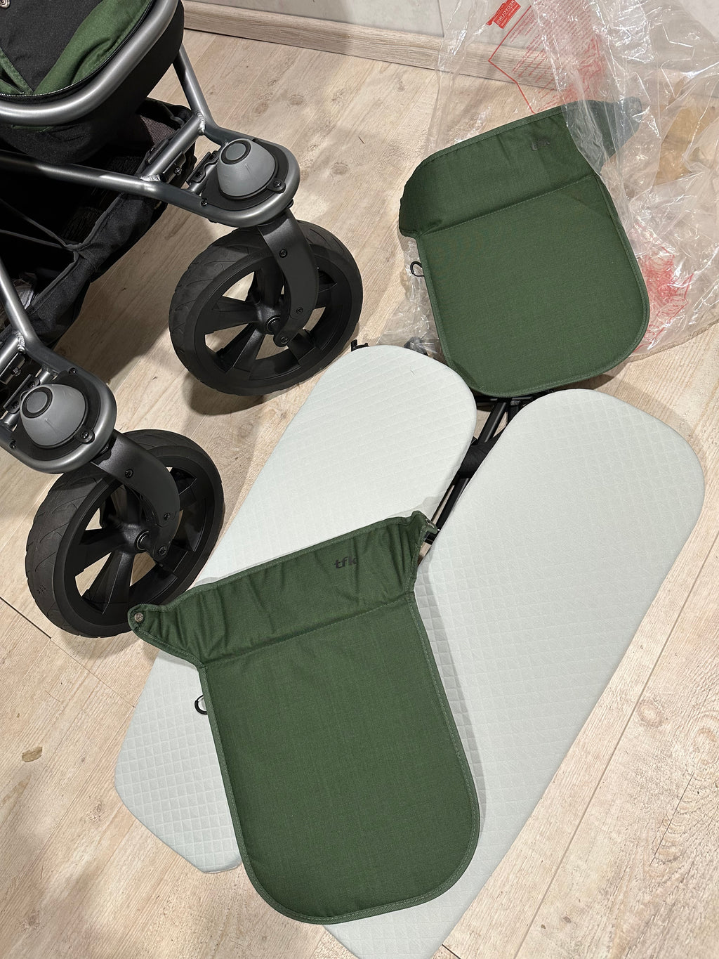 Tfk Duo Zwillingswagen Geschwisterwagen Olive Kombikinderwagen
