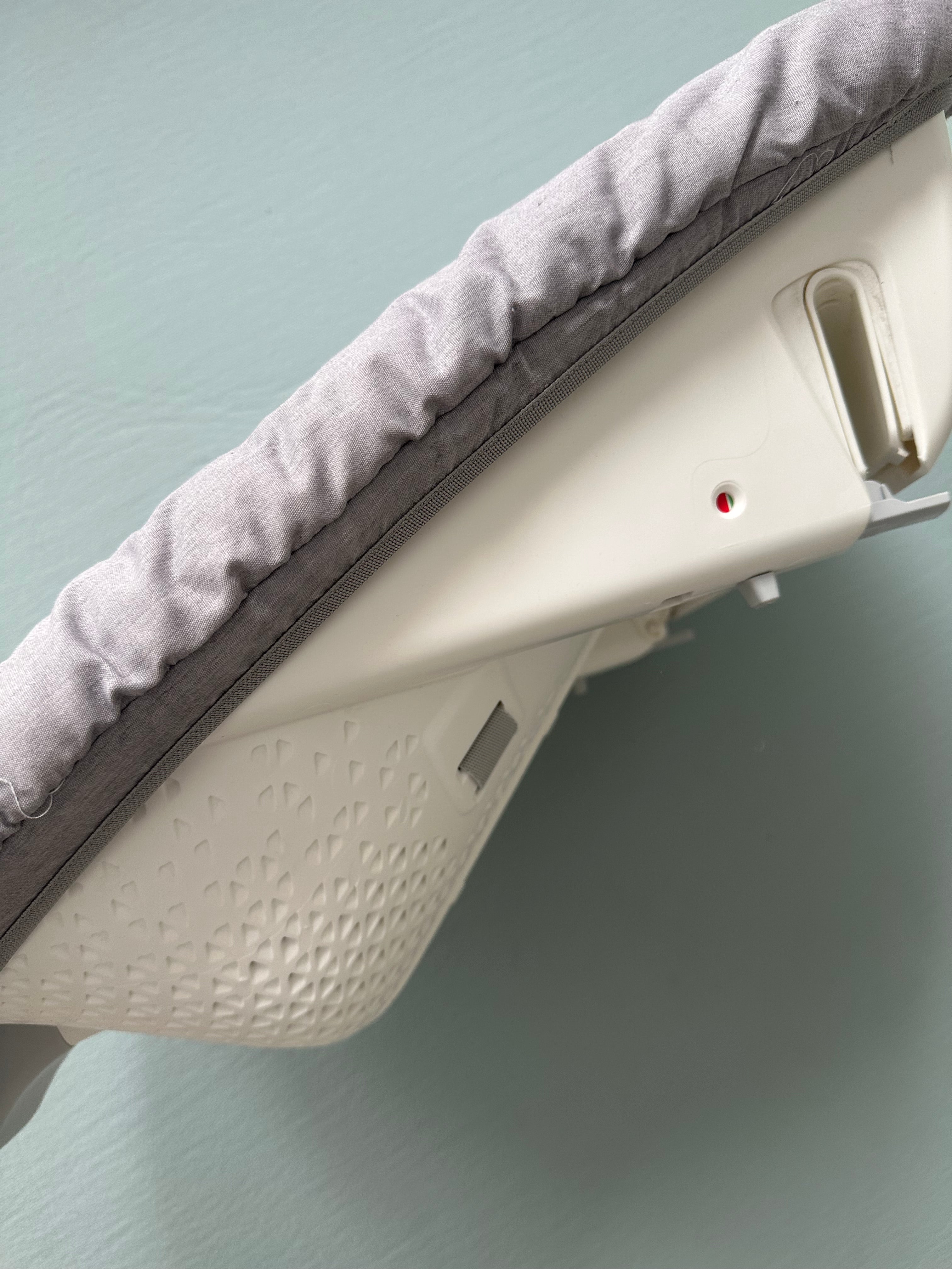 Stokke Tripp Trapp newborn set Aufsatz grau gebraucht