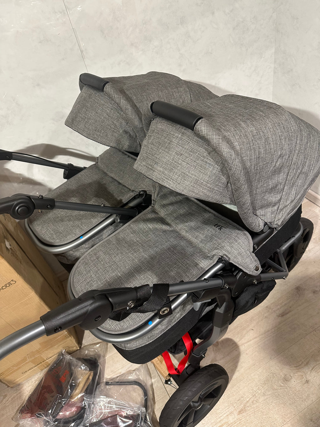 Tfk Duo Zwillingswagen Geschwisterwagen Premium grau Kombikinderwagen