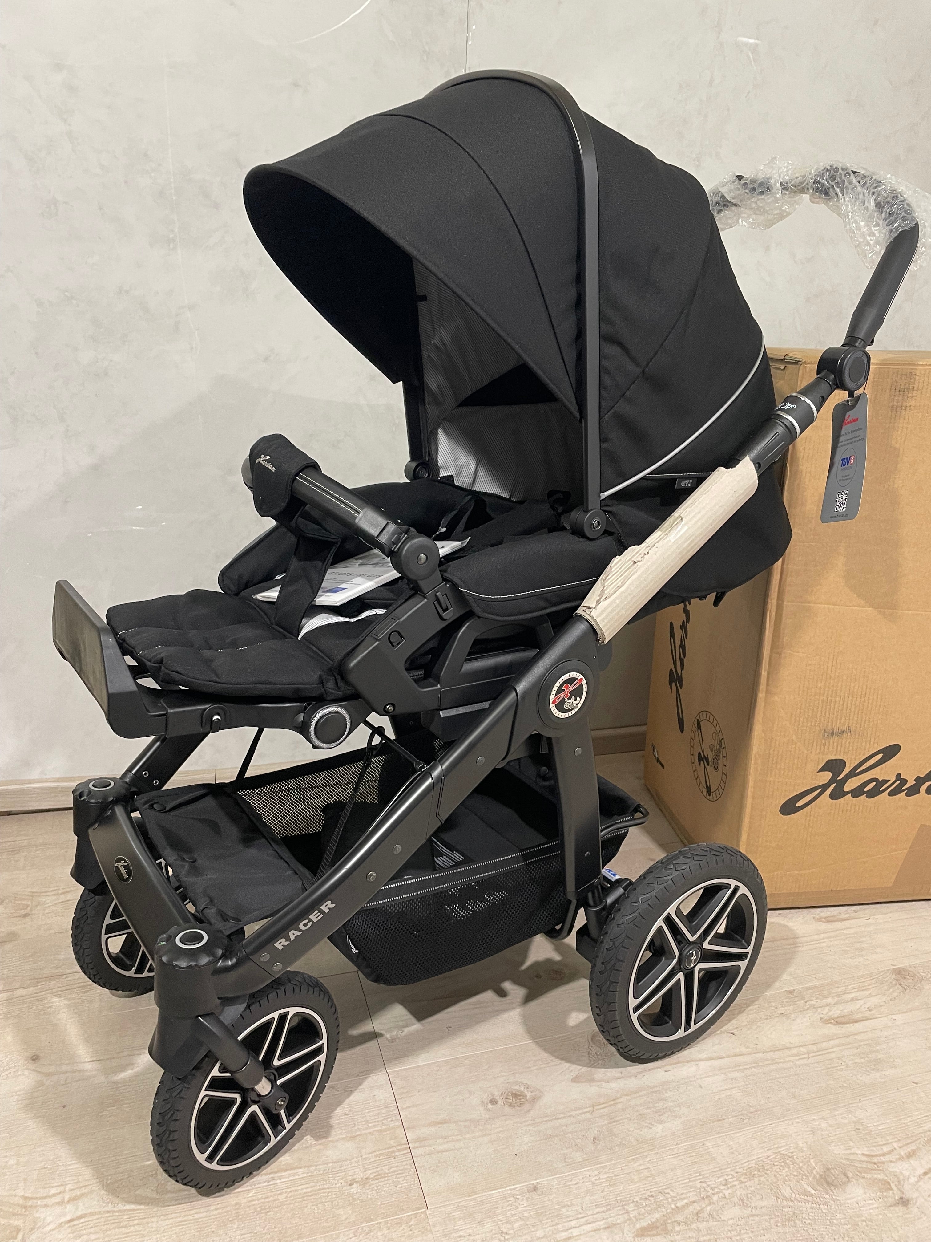 Hartan Racer GTS Kombikinderwagen black pinstripe