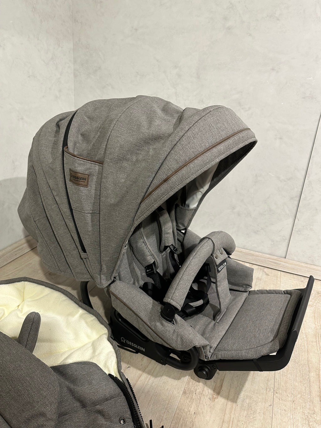 Gesslein Sitzeinheit Sportwagenaufsatz Classic grau mit Loop und Fußsack