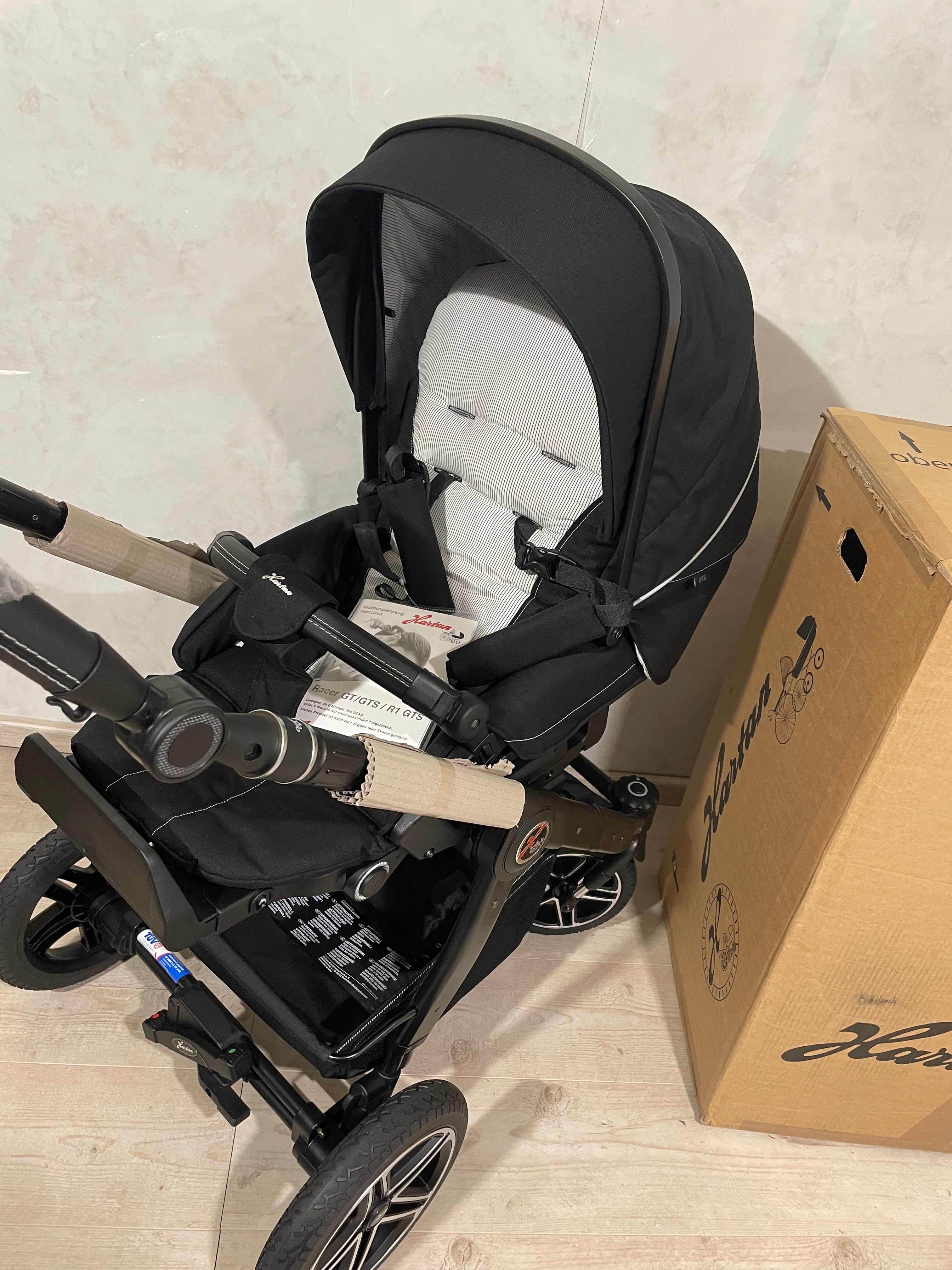 Hartan Racer GTS Kombikinderwagen black pinstripe