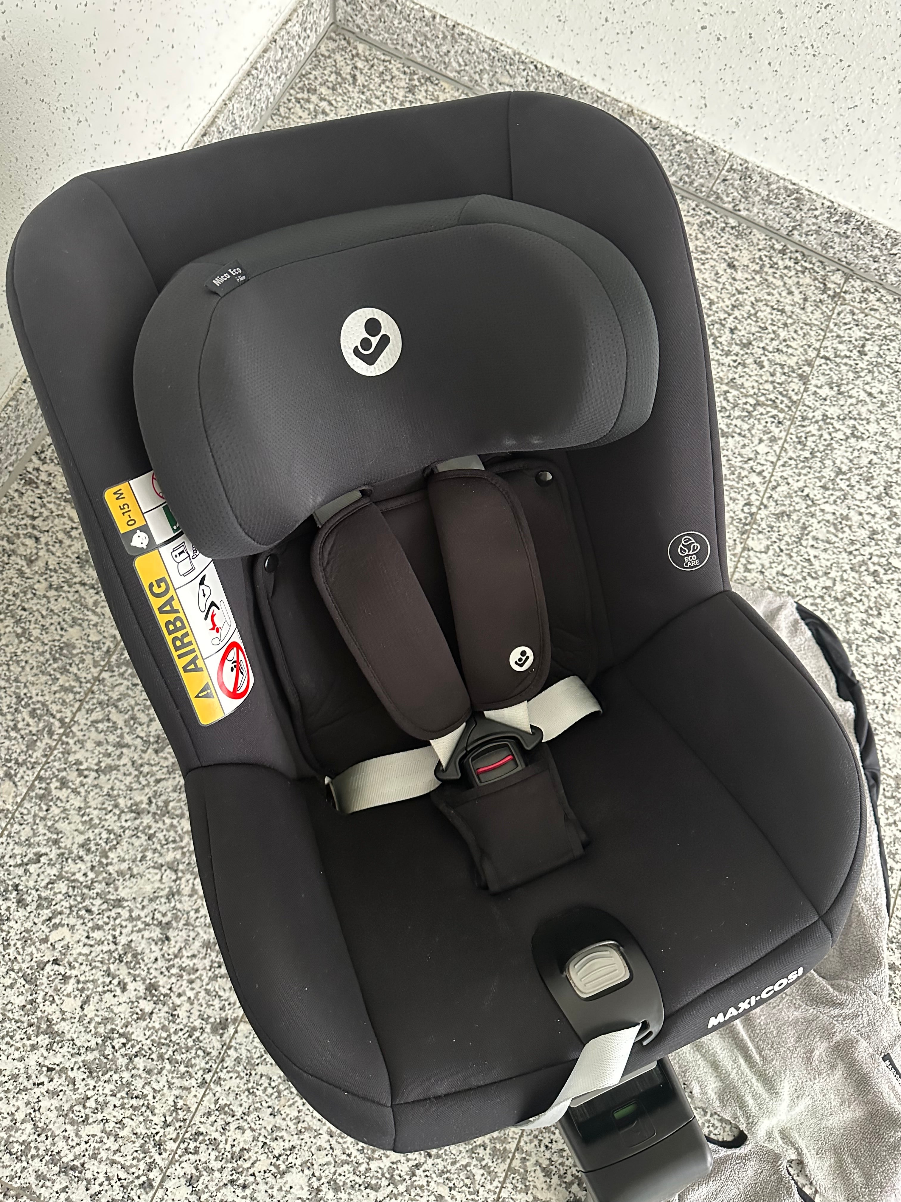 Maxi Cosi Mica eco I-size Reboarder 360 grad authentic black