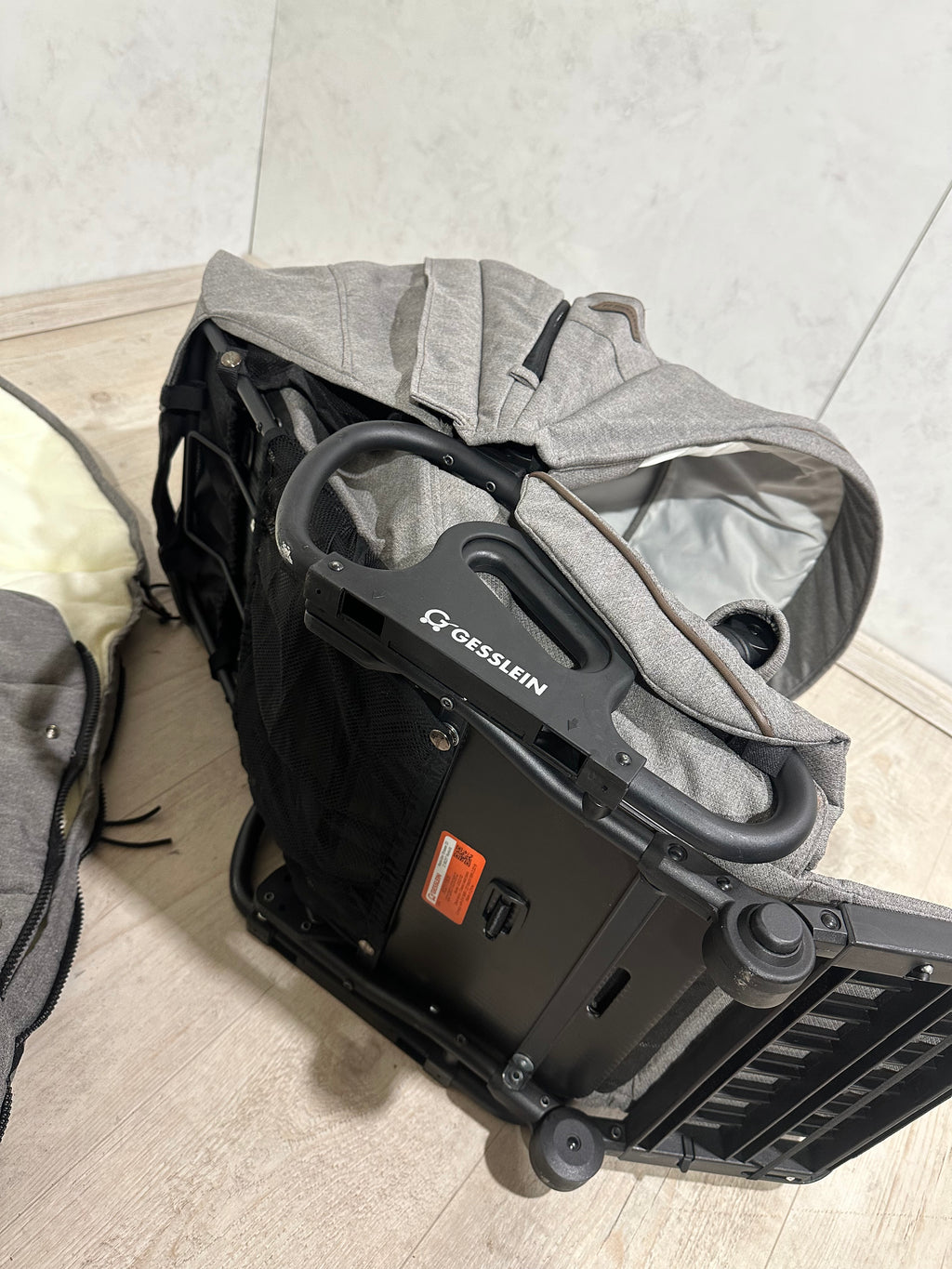 Gesslein Sitzeinheit Sportwagenaufsatz Classic grau mit Loop und Fußsack
