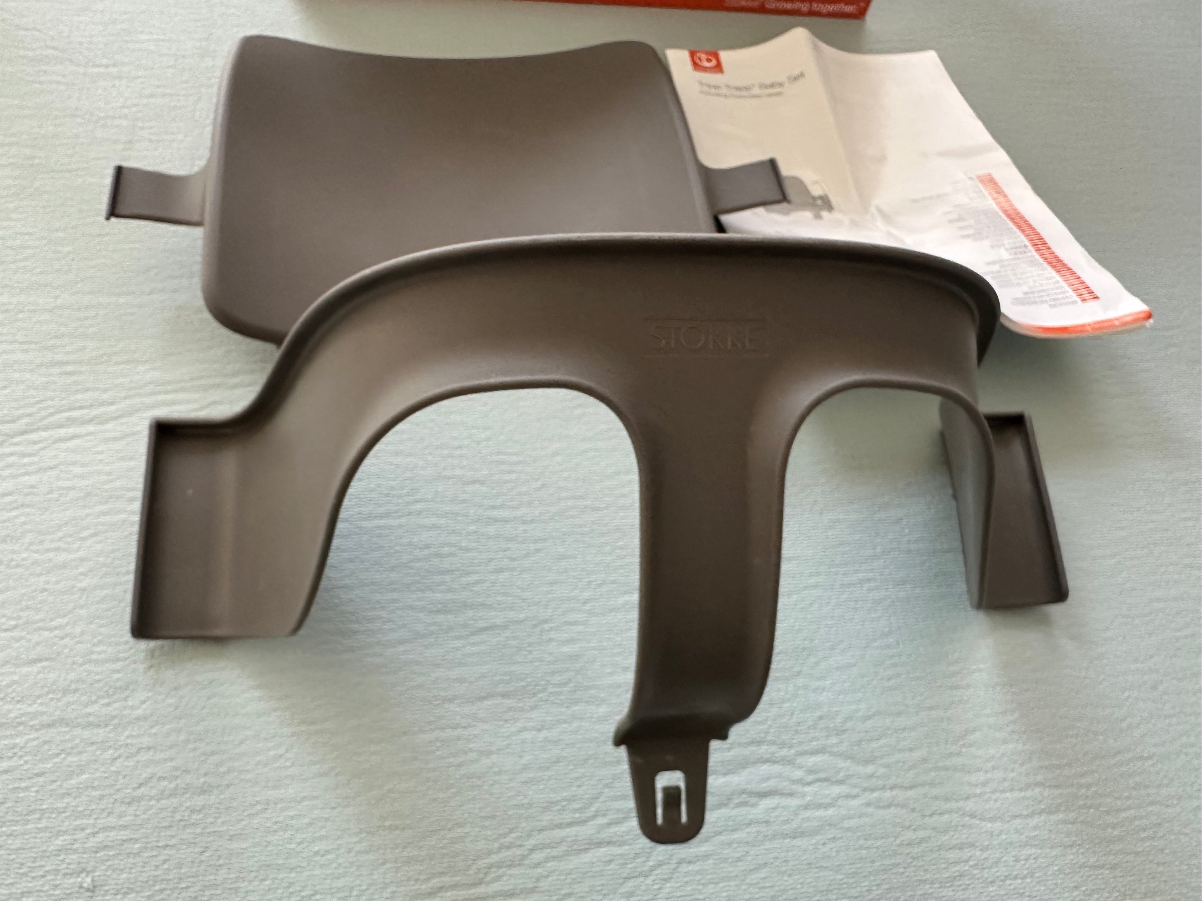 Stokke Tripp Trapp Baby Set² Storm Grey – Sicherer Sitzaufsatz für den Hochstuhl