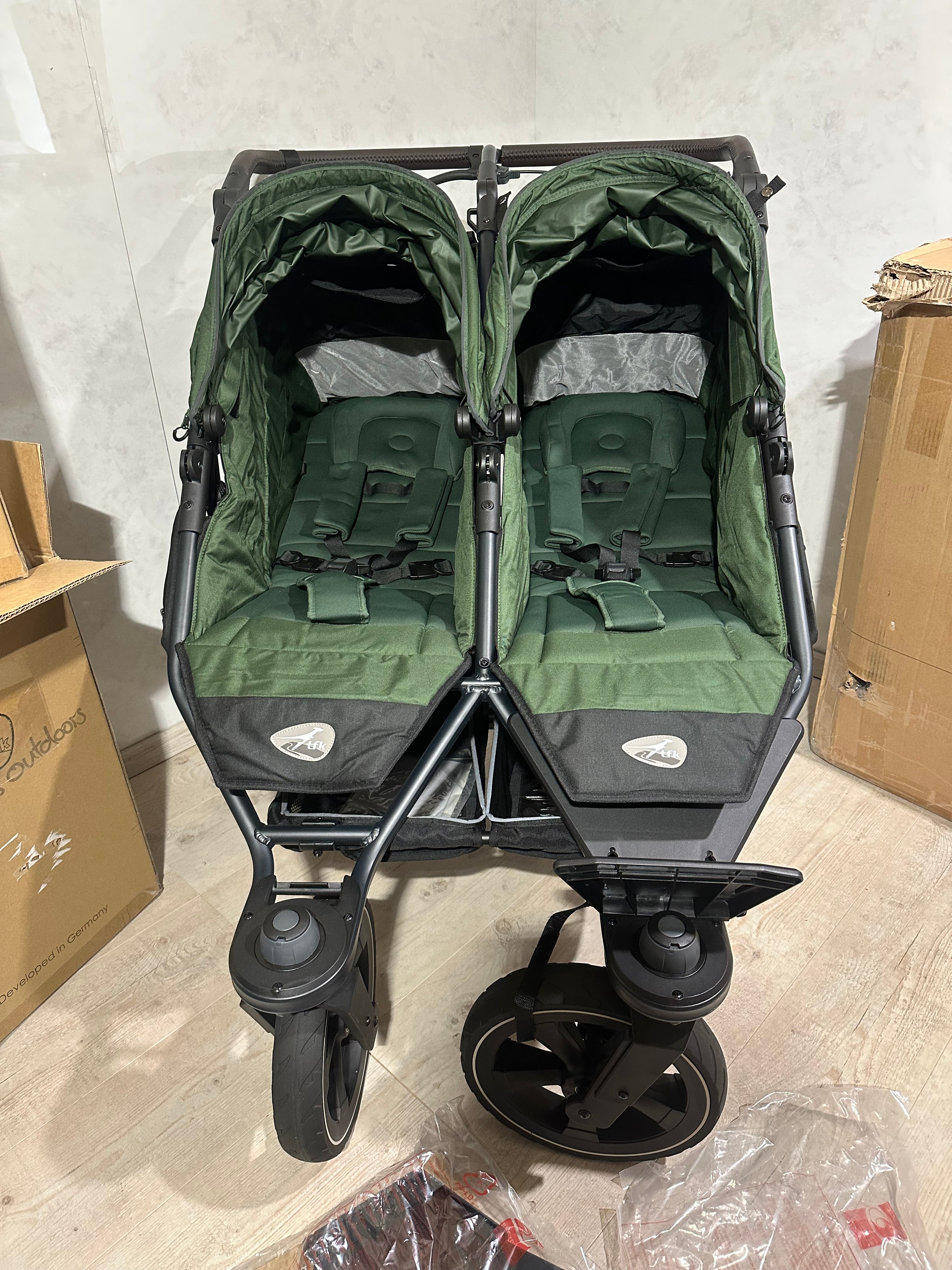 Tfk Duo 2 grün Zwillingswagen mit Sportsitzen