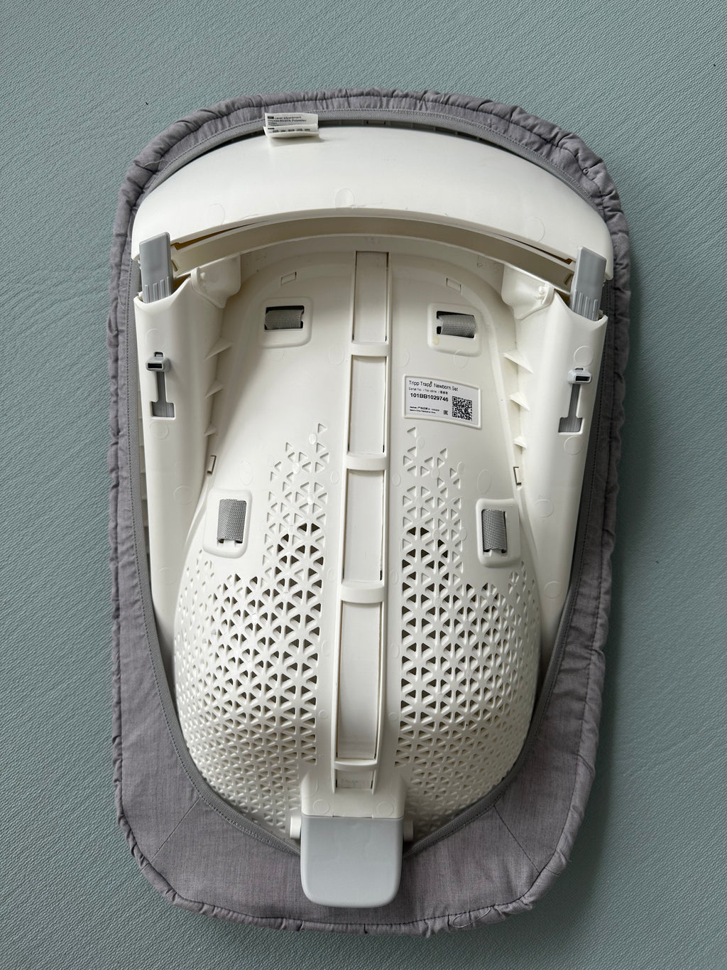 Stokke Tripp Trapp newborn set Aufsatz grau gebraucht