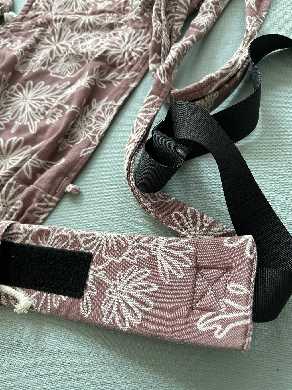 Stokke - Limas Babytrage Halfbuckle floral berry