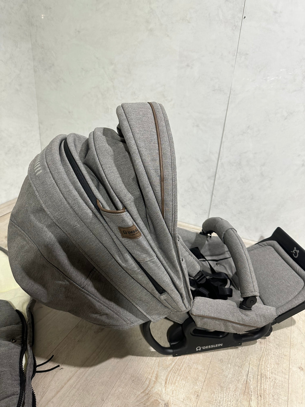 Gesslein Sitzeinheit Sportwagenaufsatz Classic grau mit Loop und Fußsack