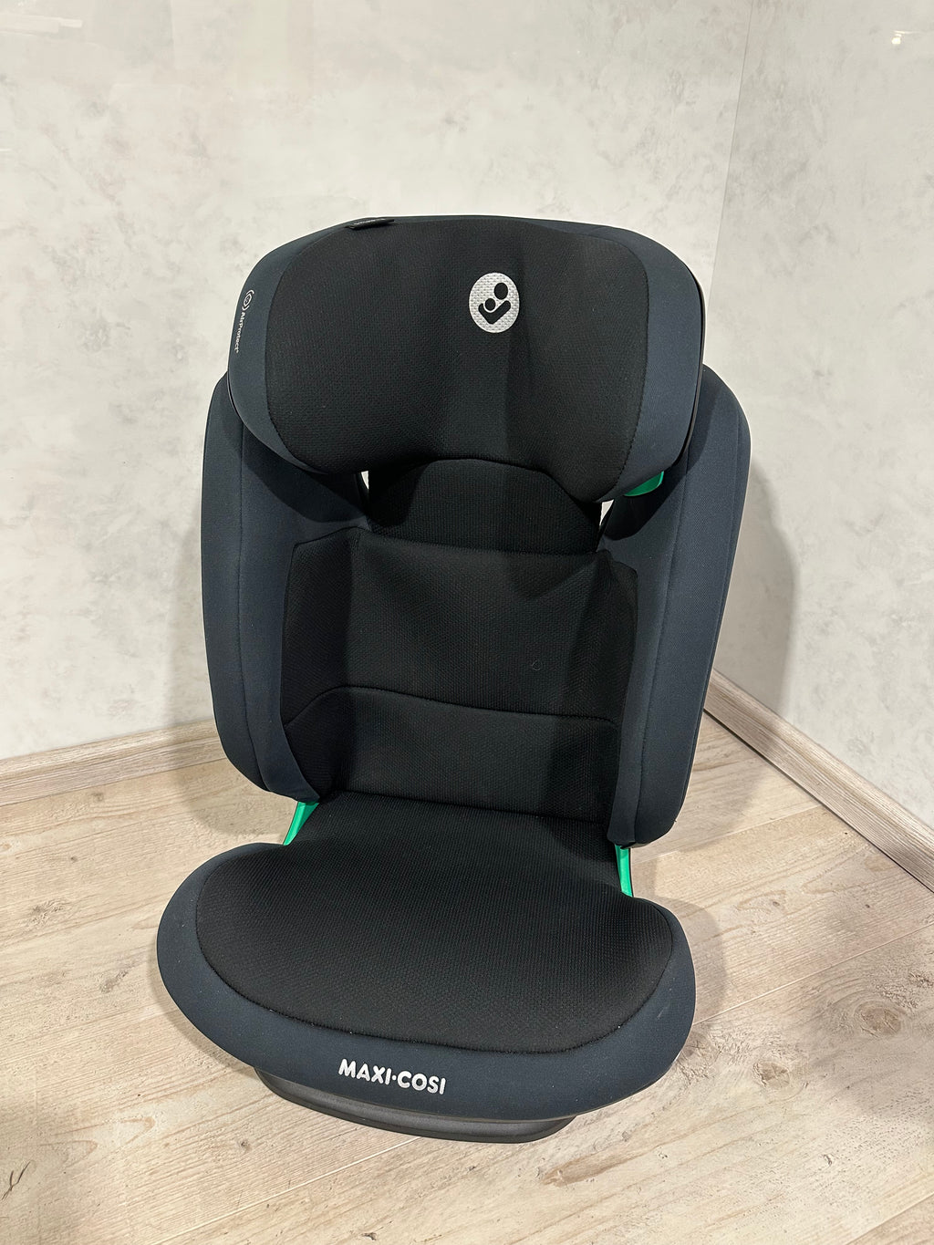 Maxi-Cosi RodiFix S i-Size – Sicherer und komfortabler Kindersitz für viele Jahre