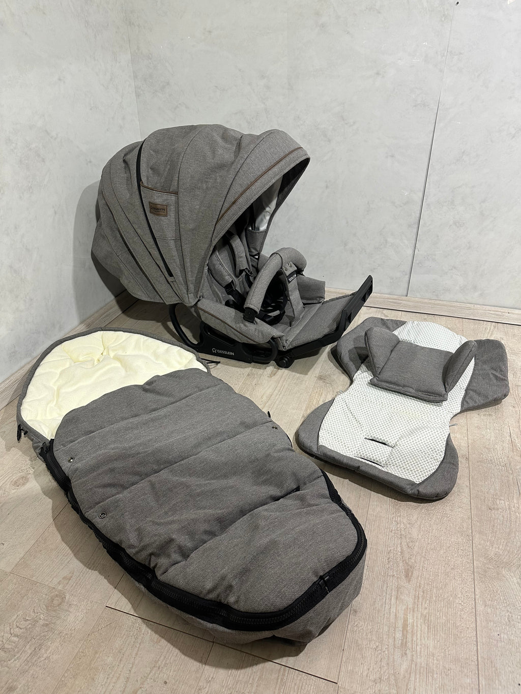 Gesslein Sitzeinheit Sportwagenaufsatz Classic grau mit Loop und Fußsack