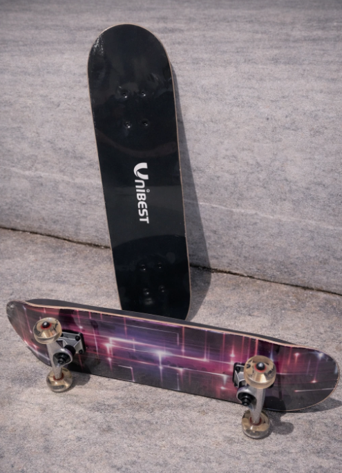 Skateboard UNIBEST 80 x 20 cm – Holzboard für Kinder mit 6 coolen Designs