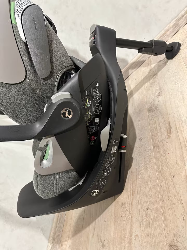 Cybex cloud T Mirage Grey plus + Base T Babyschale 360 grad - gebraucht sehr gut